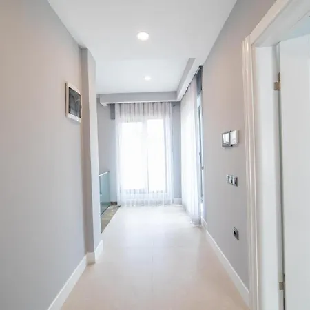 Grande 4br With Turkish Hammam &sauna, Bitez فيلة بودروم