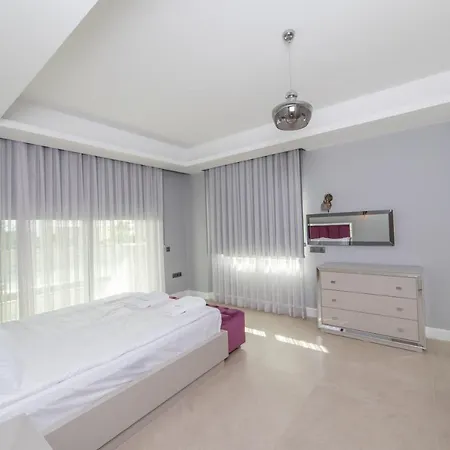 فيلة Grande 4br With Turkish Hammam &sauna, Bitez *