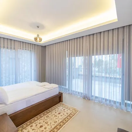 Grande 4br With Turkish Hammam &sauna, Bitez بودروم