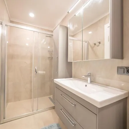 Villa Grande 4br With Turkish Hammam &sauna, Bitez